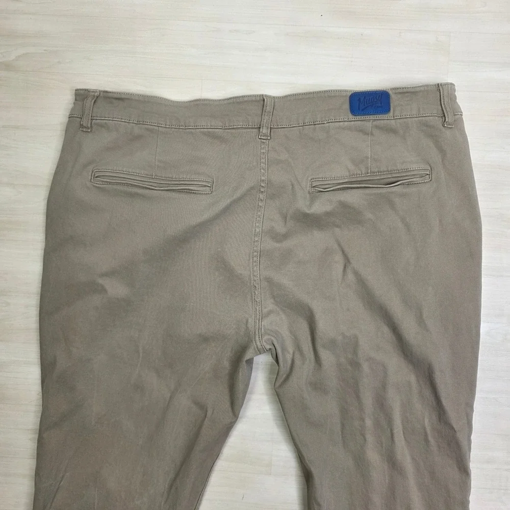 Mugsy Belmonts Mens Khaki Chino Stretch Pants 42x34 K3PNBG Tan Slim Straight